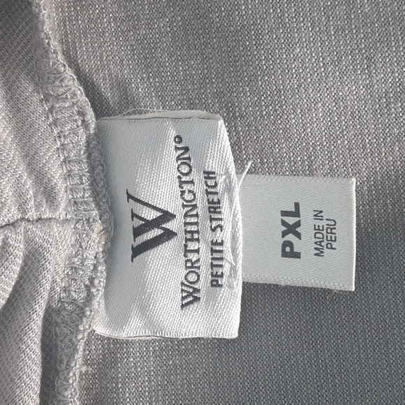 Worthington Petite XL Womans Sweater. Gray. Excellent condition. Very flattering - Picture 6 of 7
